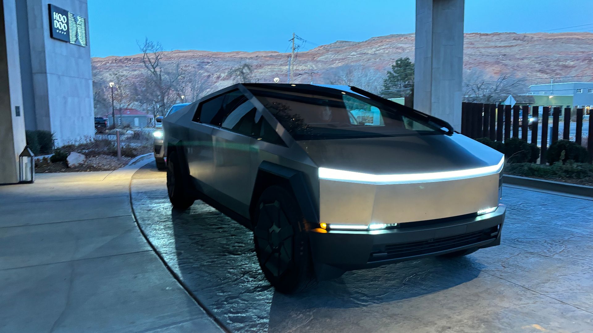 2024 Tesla Cybertruck