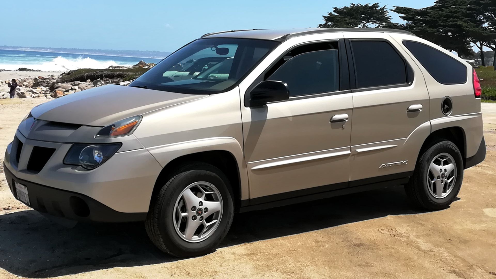 Pontiac Aztek in California