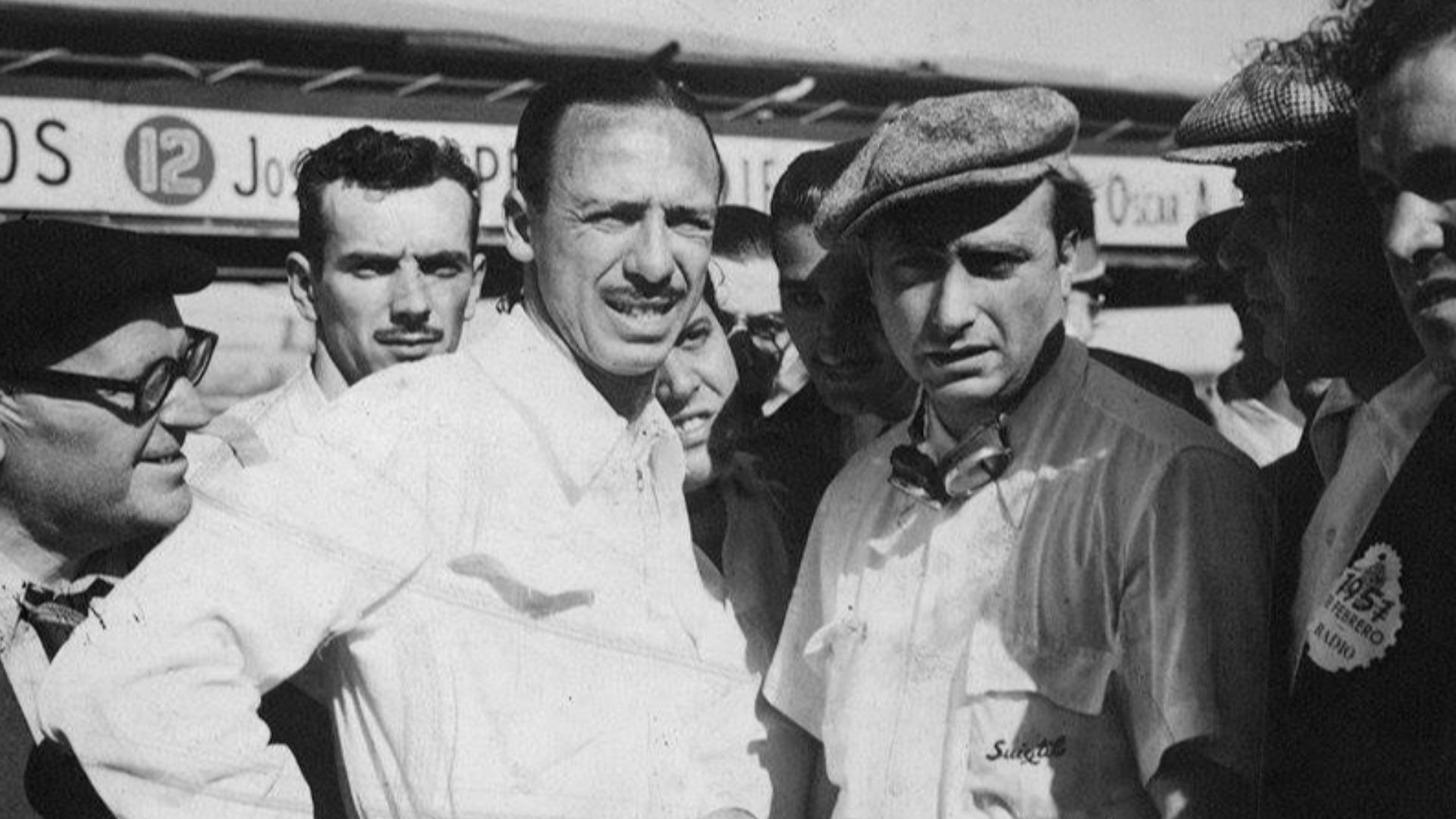 Oscar Gálvez y Juan Manuel Fangio. 
Inventario 256752.