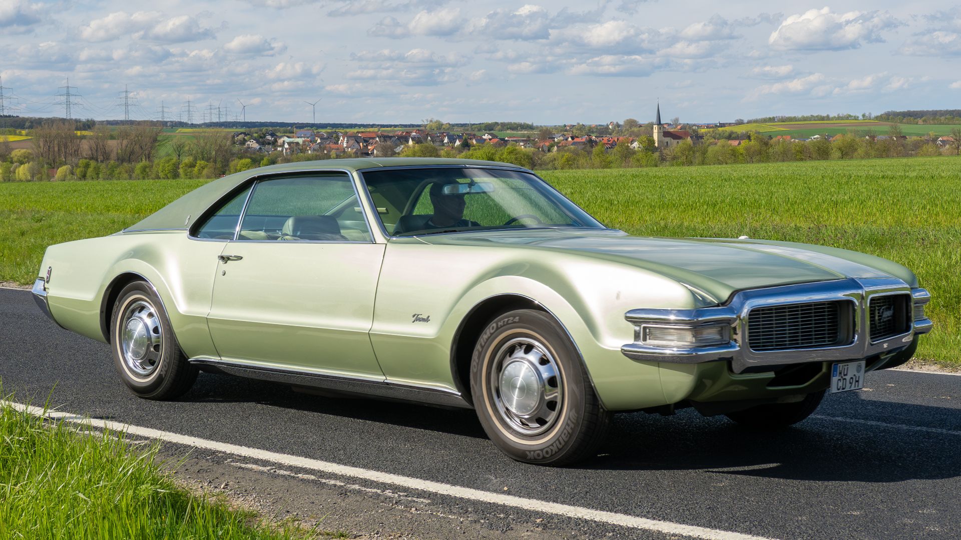 1969 Oldsmobile Toronado at the Prichsenstadt Classics 2023