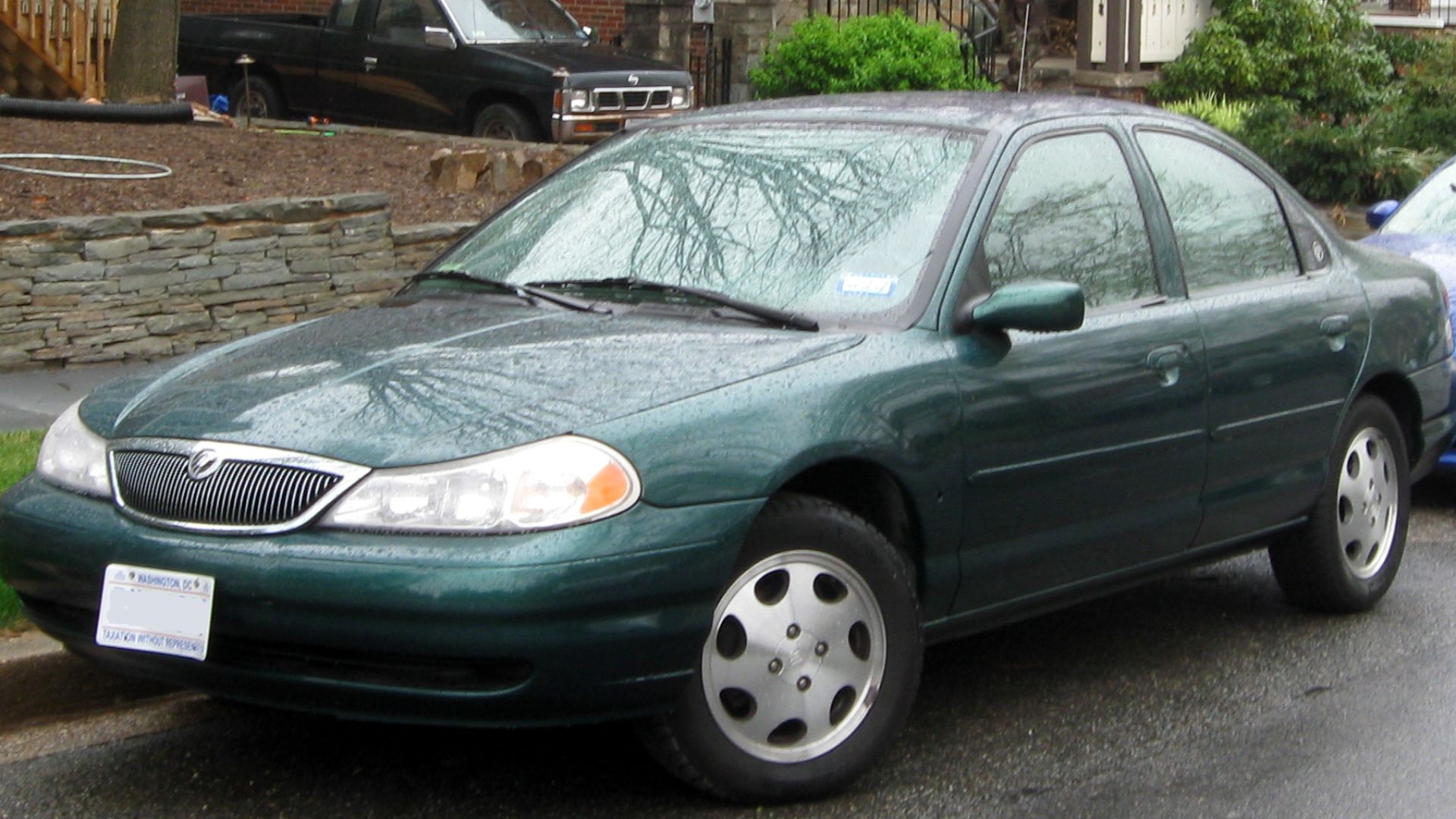 1998-2000 Mercury Mystique photographed in Washington, D.C., USA.