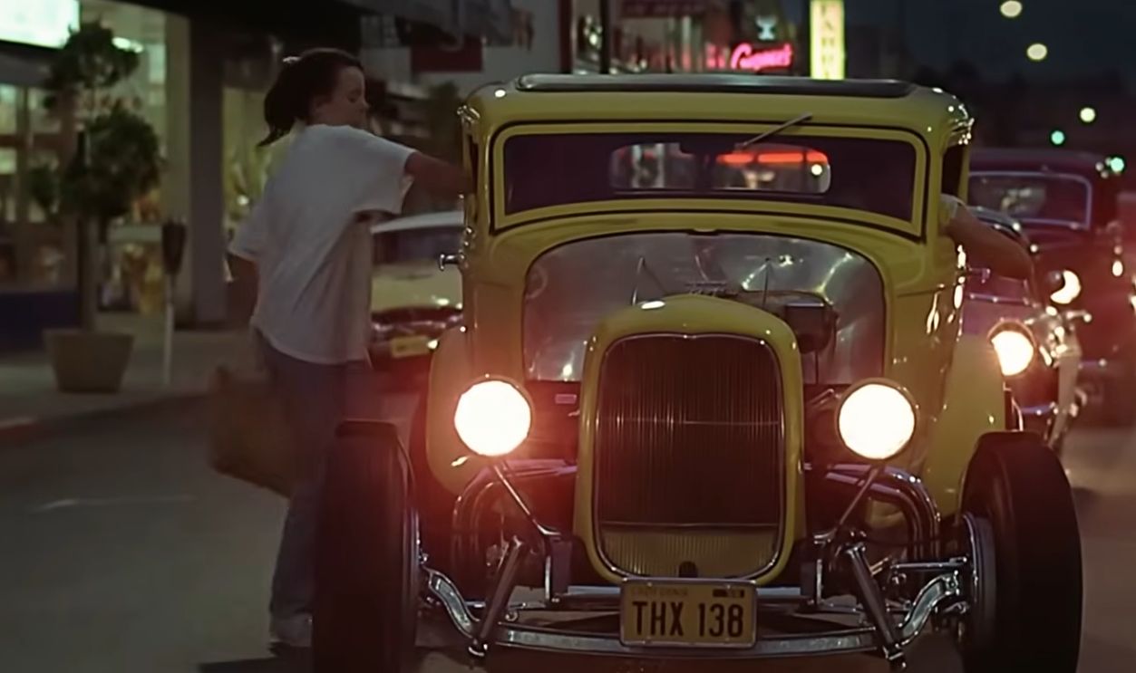 Screenshot from American Graffiti (1973)