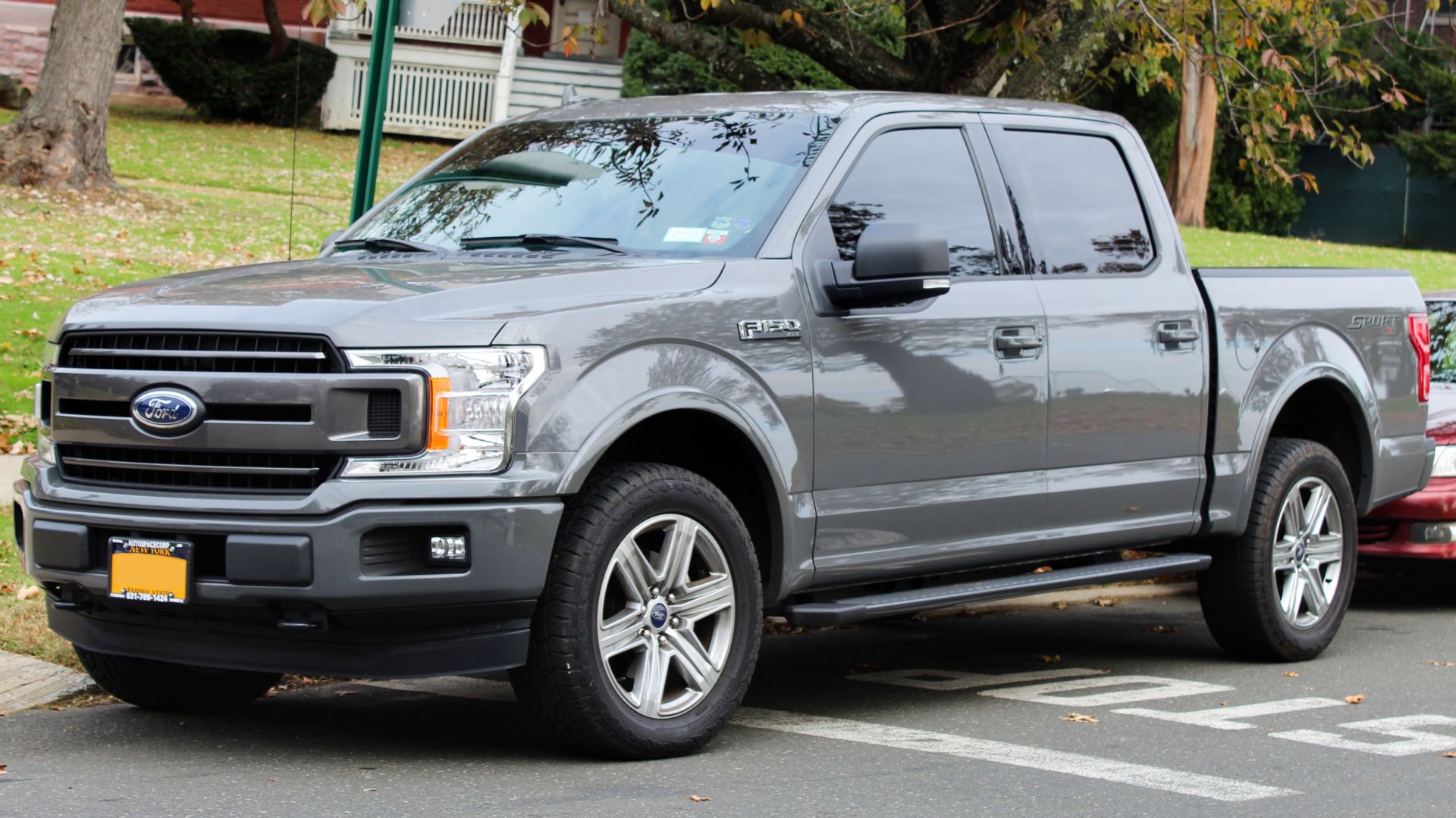 A 2018 Ford F-150 XLT photographed in Bayside, Queens, New York, USA