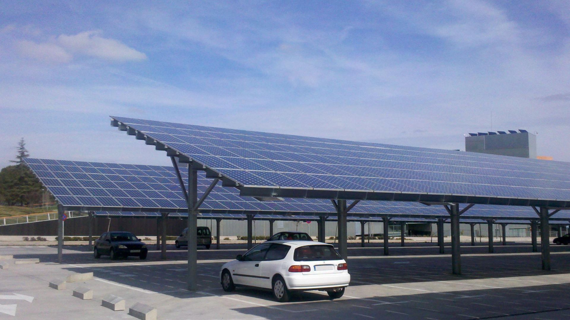 PV Solar parking canopy at the Autonomous University of Madrid (UAM), Spain