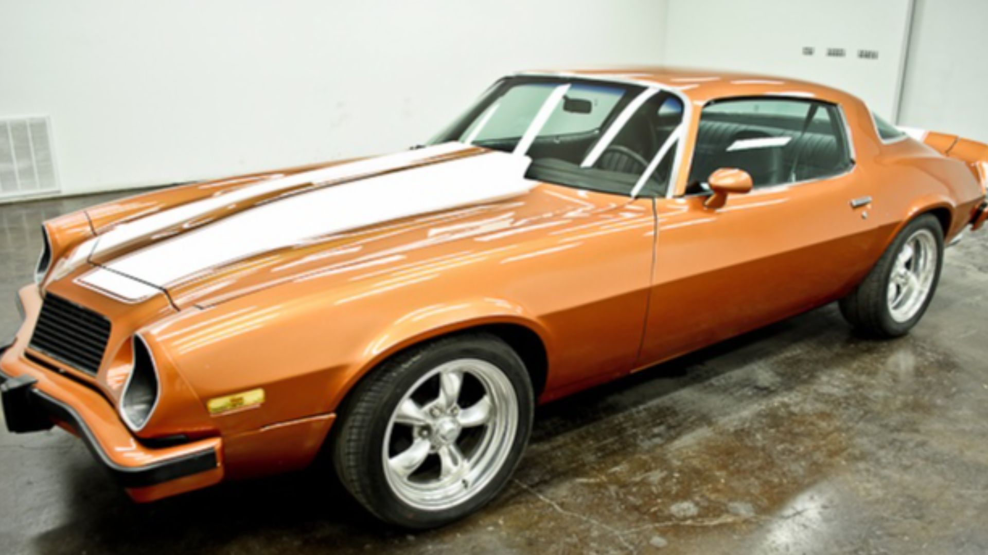 Colin Higgins' Sweet 1977 Camaro Z28, copyright Ed & Colin Higgins 2011.