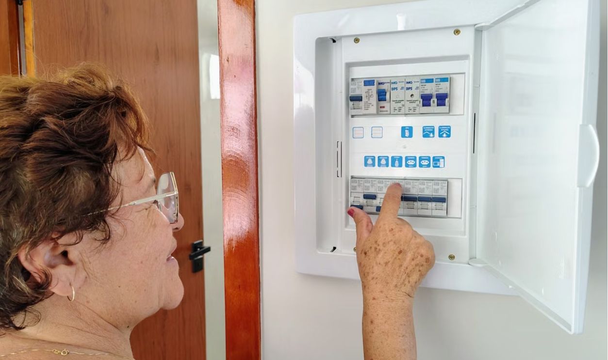 electrical fuse panel i