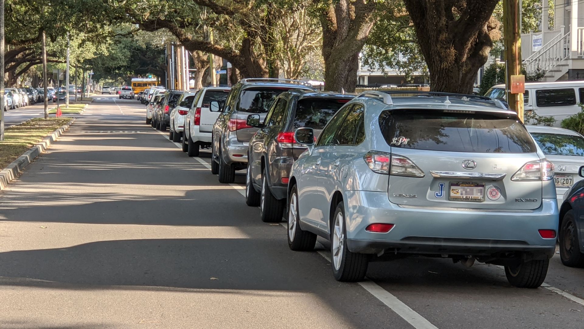 Jesuit School parents cars blocking the bike lane - Mid-City New Orleans, November 2019
Isn't that like a $350 fine?