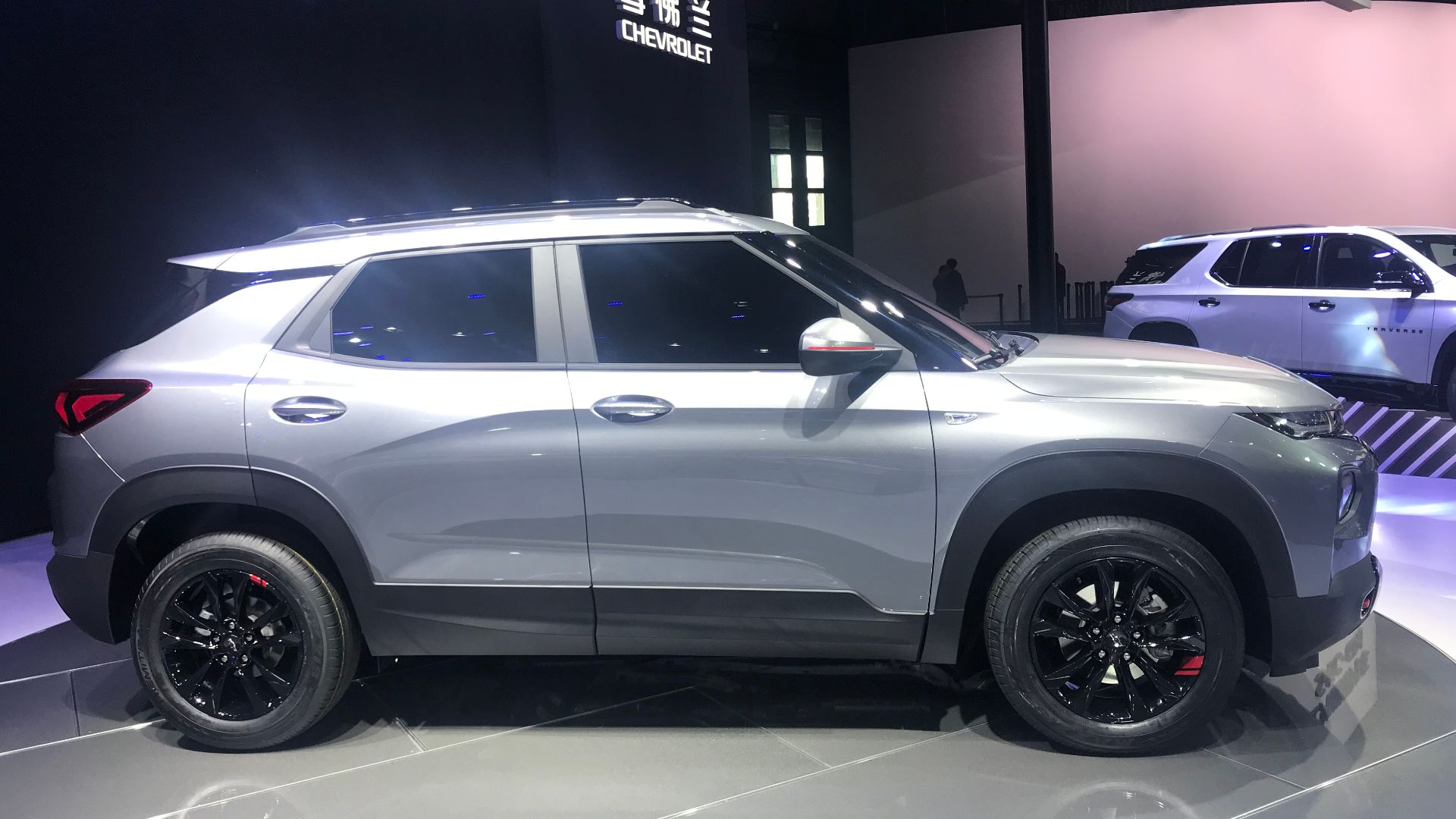 Chevrolet TrailBlazer side