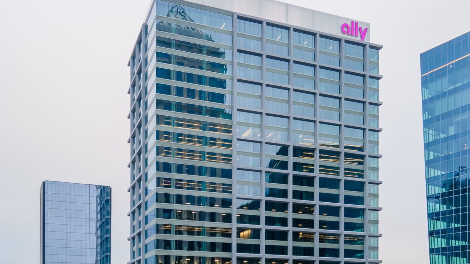 Office tower anchored by Ally Financial in Charlotte