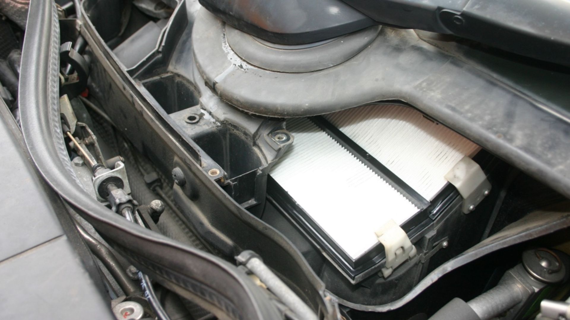 Photograph of cabin air filters for a 1994 Mercedes E500