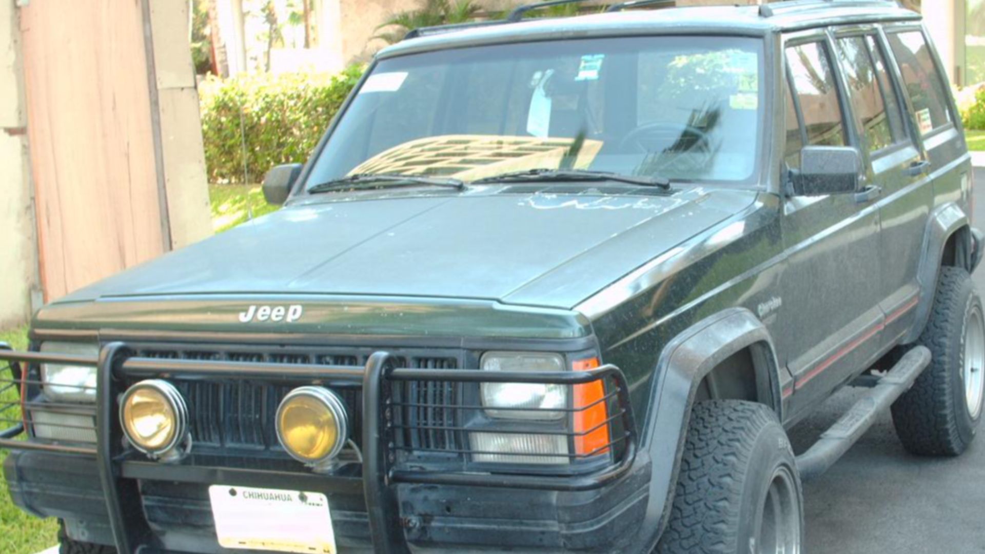 1984-1996 Jeep Cherokee photographed in Mazatlan, Sinaloa, Mexico.