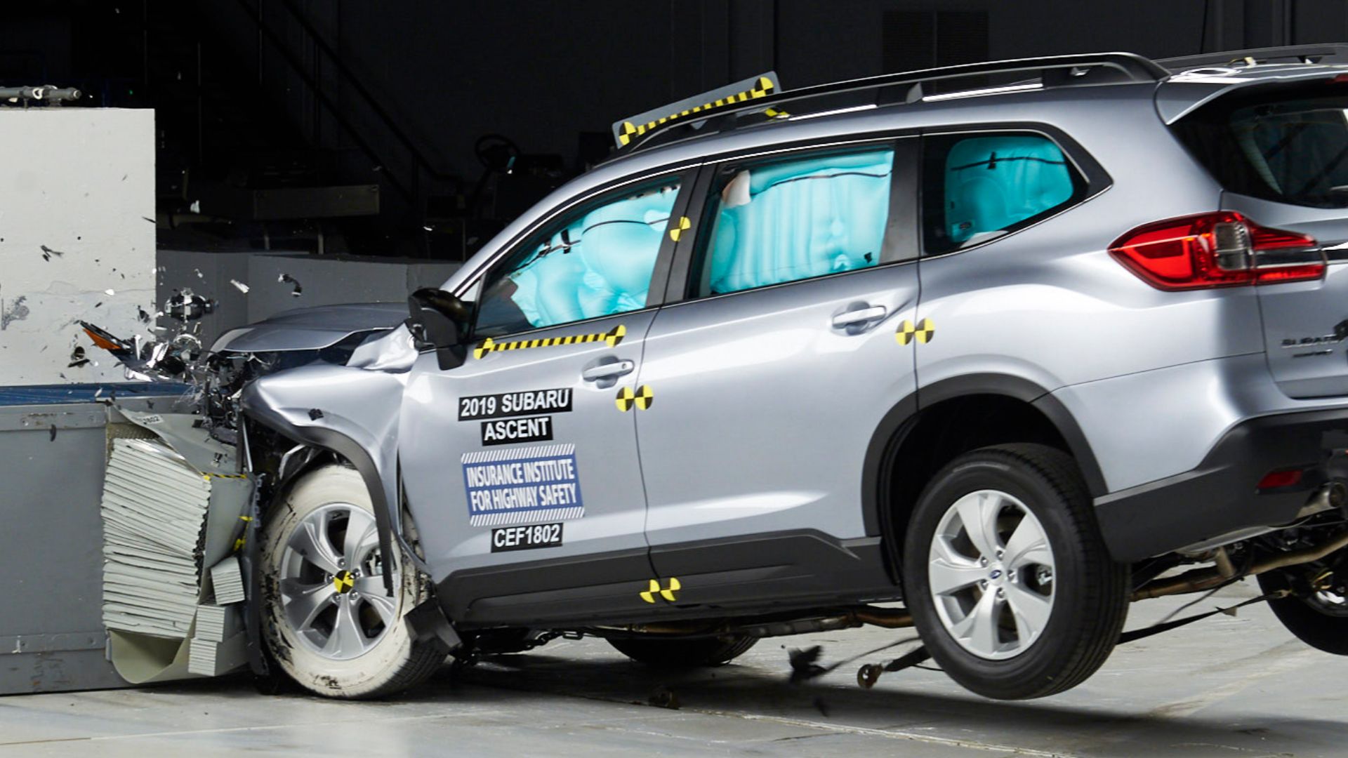 Crash test of a 2019 Subaru Ascent at the Insurance Institute for Highway Safety.