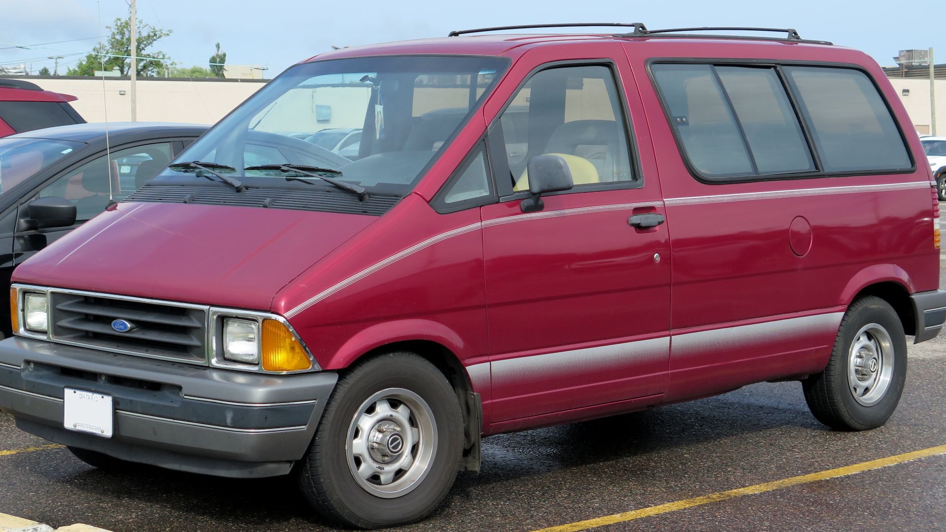 1991 Ford Aerostar XL photographed in Sault Ste. Marie, Ontario, Canada.