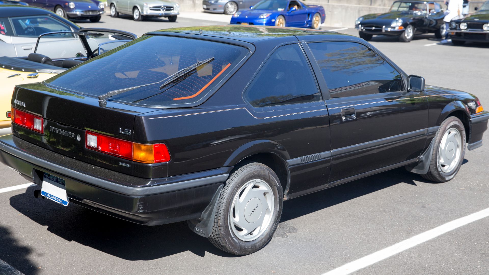 1988 Acura Integra L three-door in Flint Black Metallic (NH526M), D16A1 engine and five-speed manual. Seen at a Cars & Coffee at Autosport Designs in Long Island.