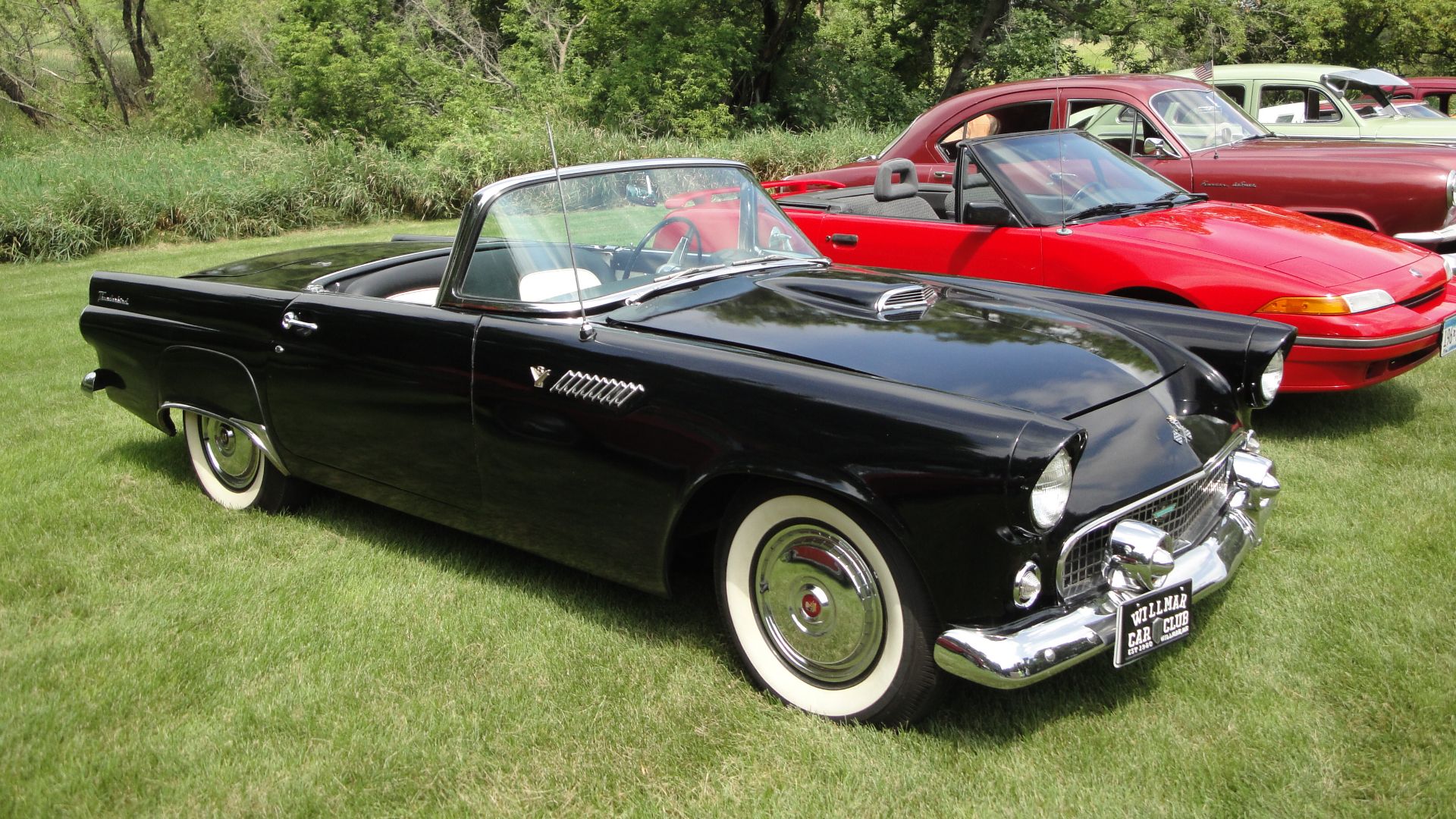 Willmar Car Club members Paul & Carol Aasen host the 5th Annual Classic Cruise In