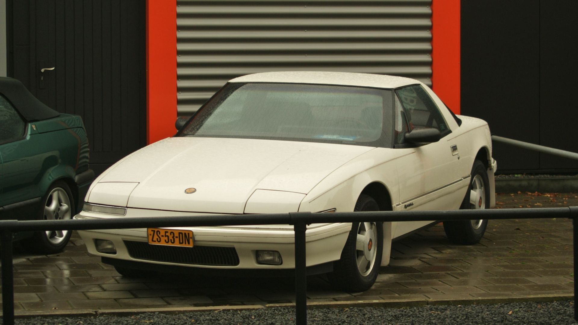 ZS-53-DN
The first production car with touchscreen!

Autobedrijf Jadobé, Ede