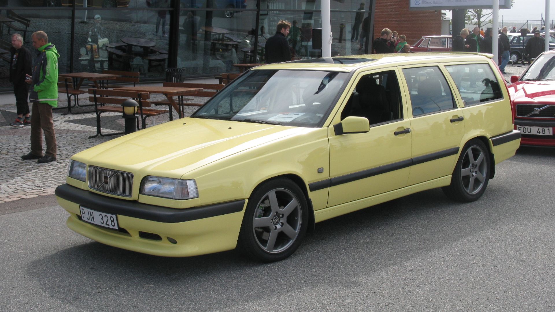 Volvo 850 T5R