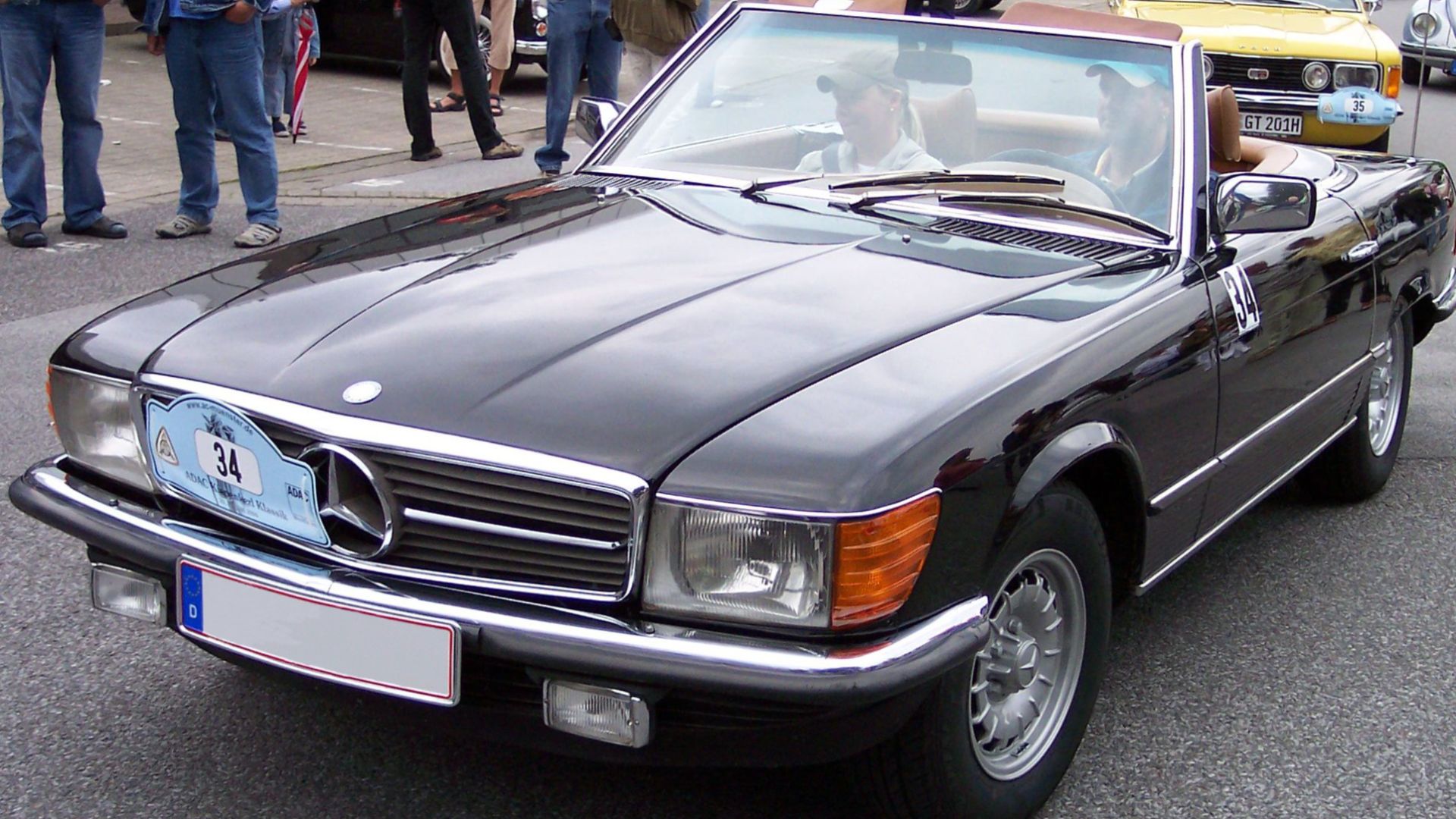File:Mercedes-Benz 450 SL brown vl.jpg