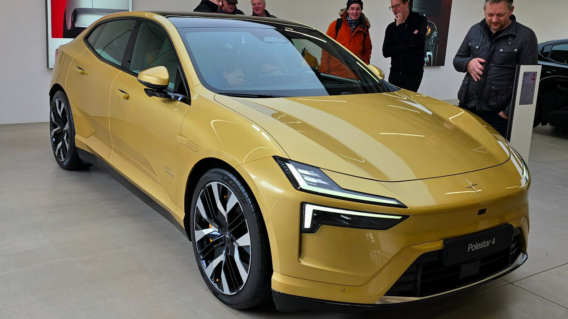 Polestar 4