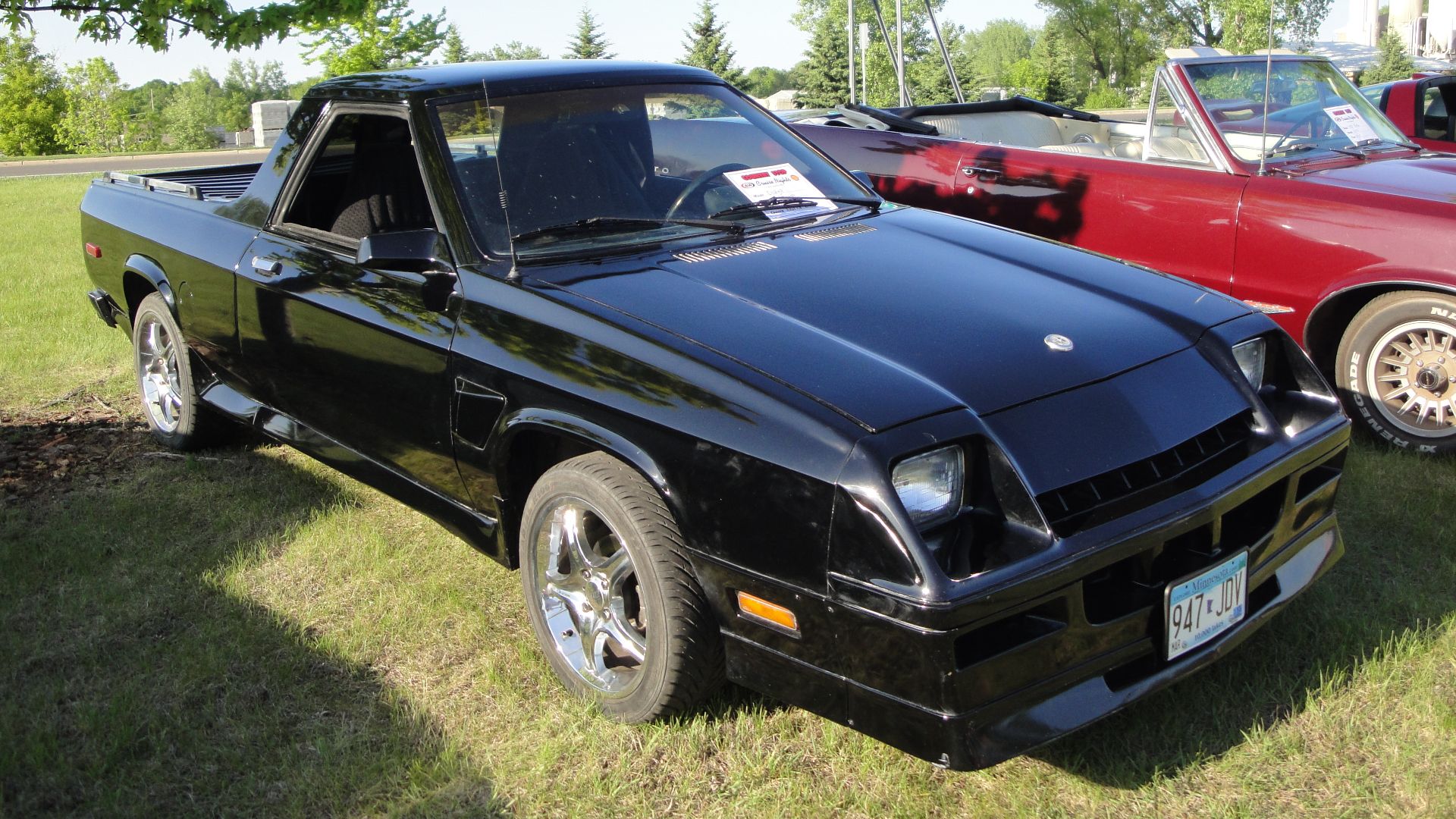 A&W Cruise Night 
May 2012 
New London Minnesota
Thousands of car pictures at the link below:

<a href=