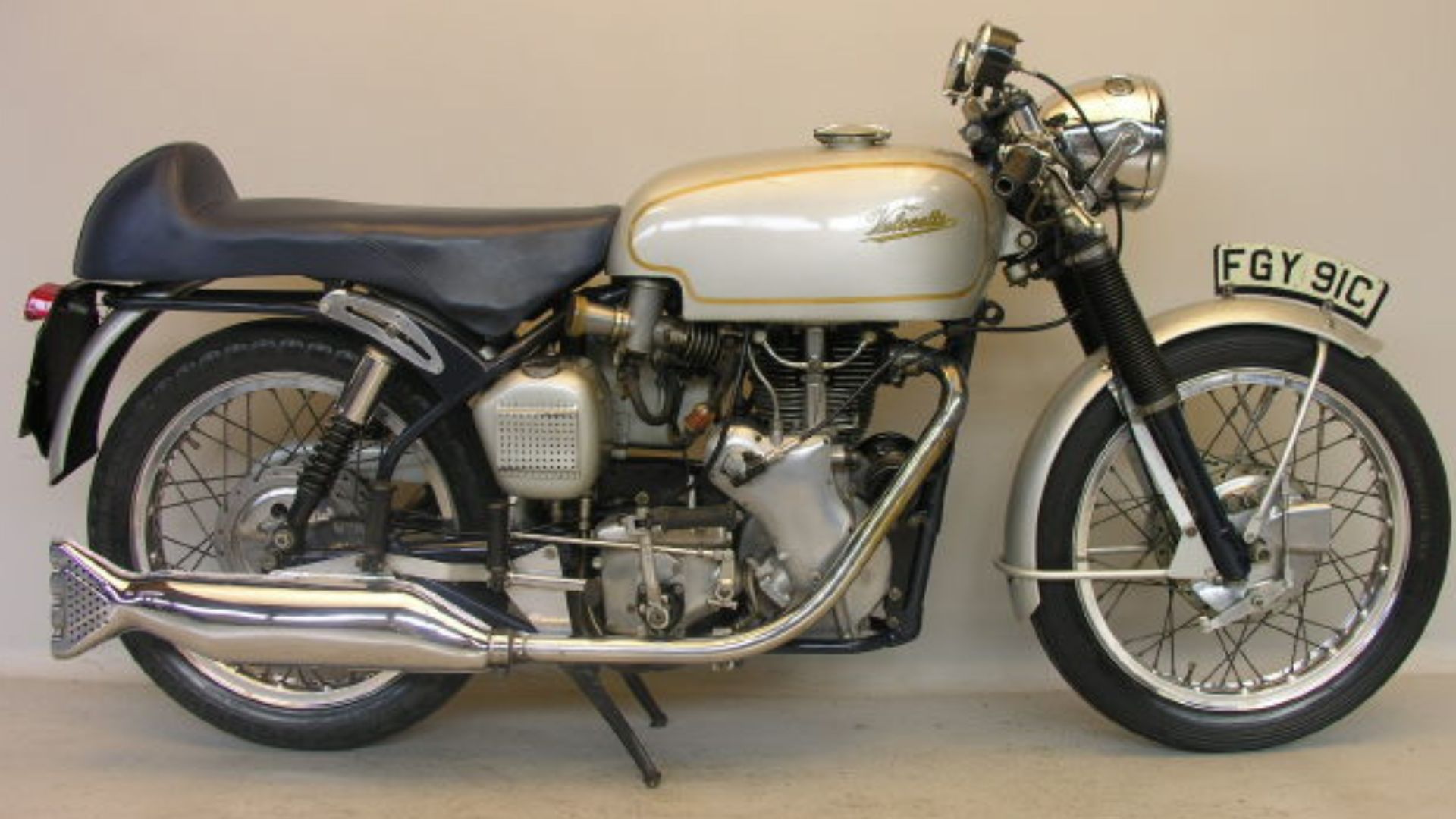 1965 Velocette Venom Thruxton.
