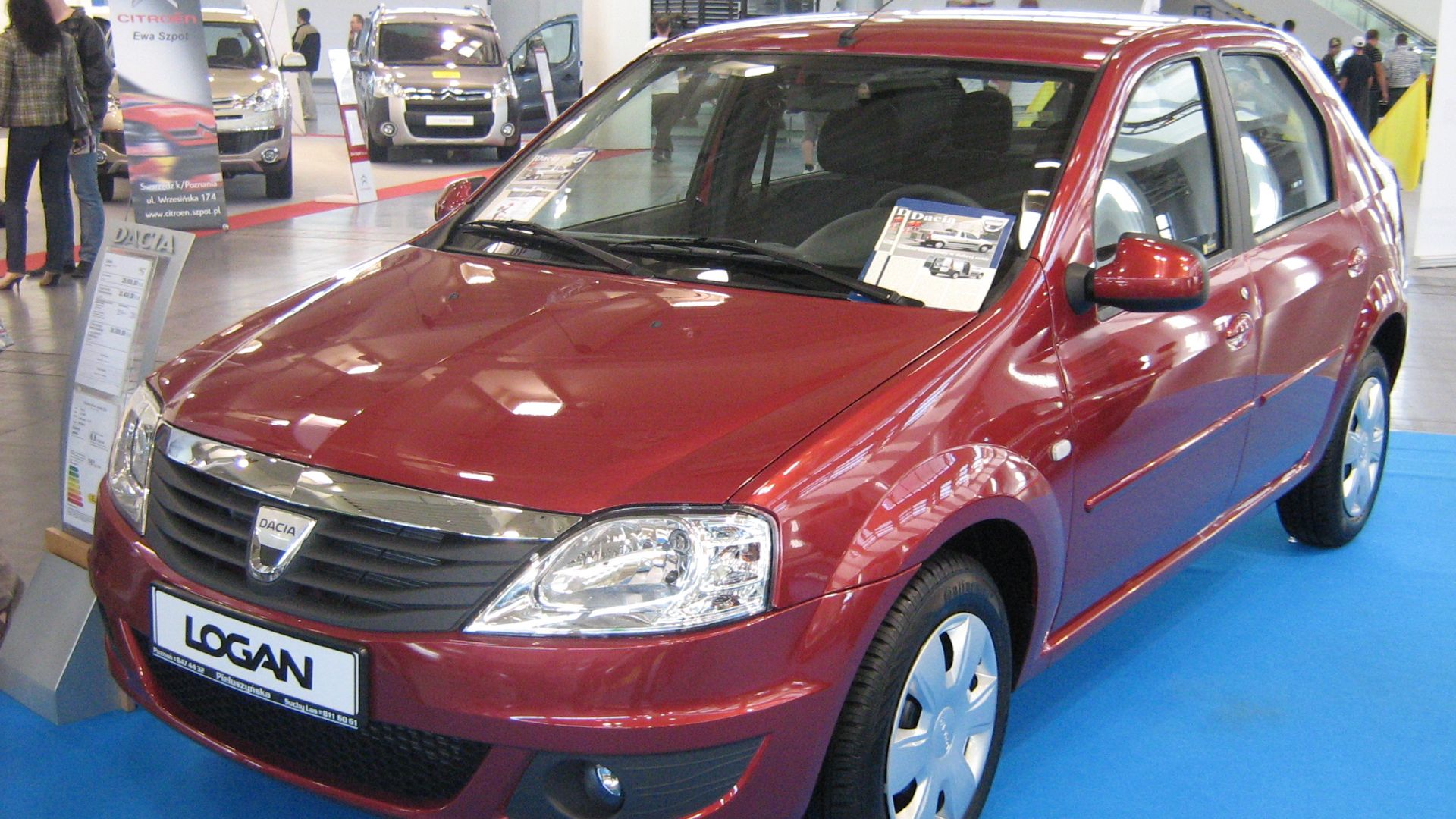 Dacia Logan Facelift - PSM 2009 in Poznan.