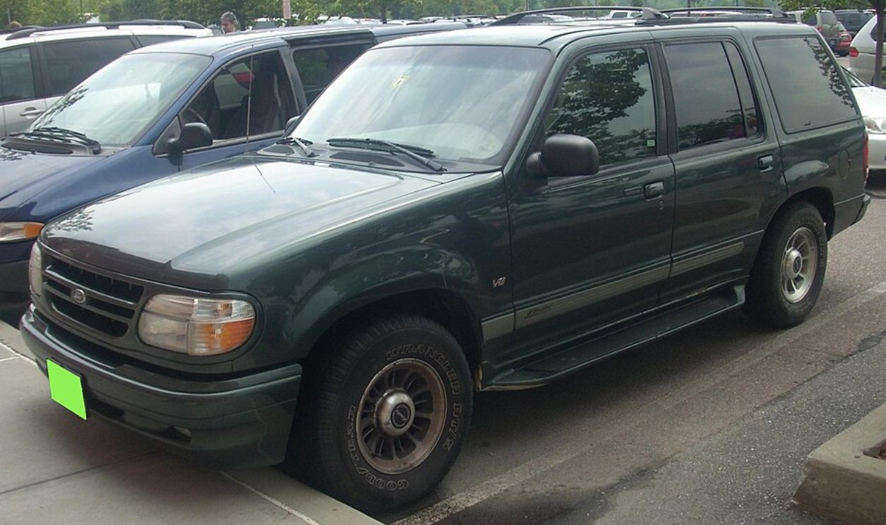 1995-1998 Ford Explorer photographed in Williston, Vermont, USA.