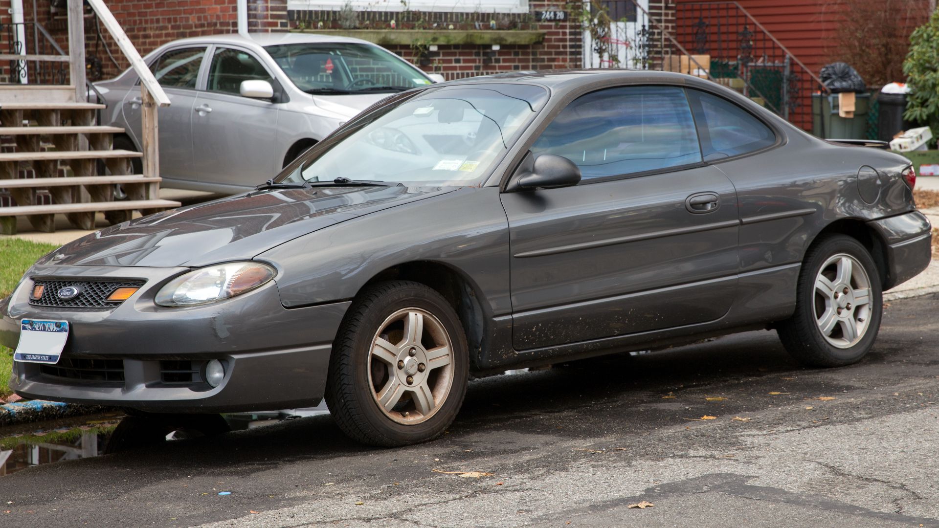 A 2003 Ford Escort ZX2 SE. Built in Hermosillo, Mexico.