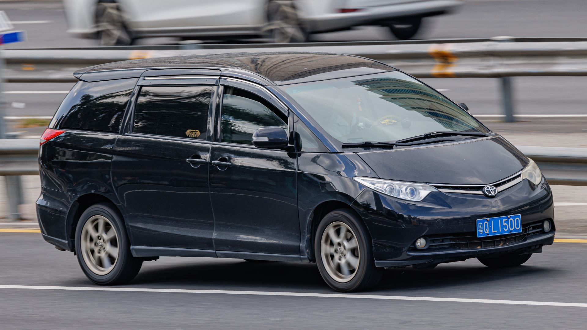 TOYOTA PREVIA (XR50) China