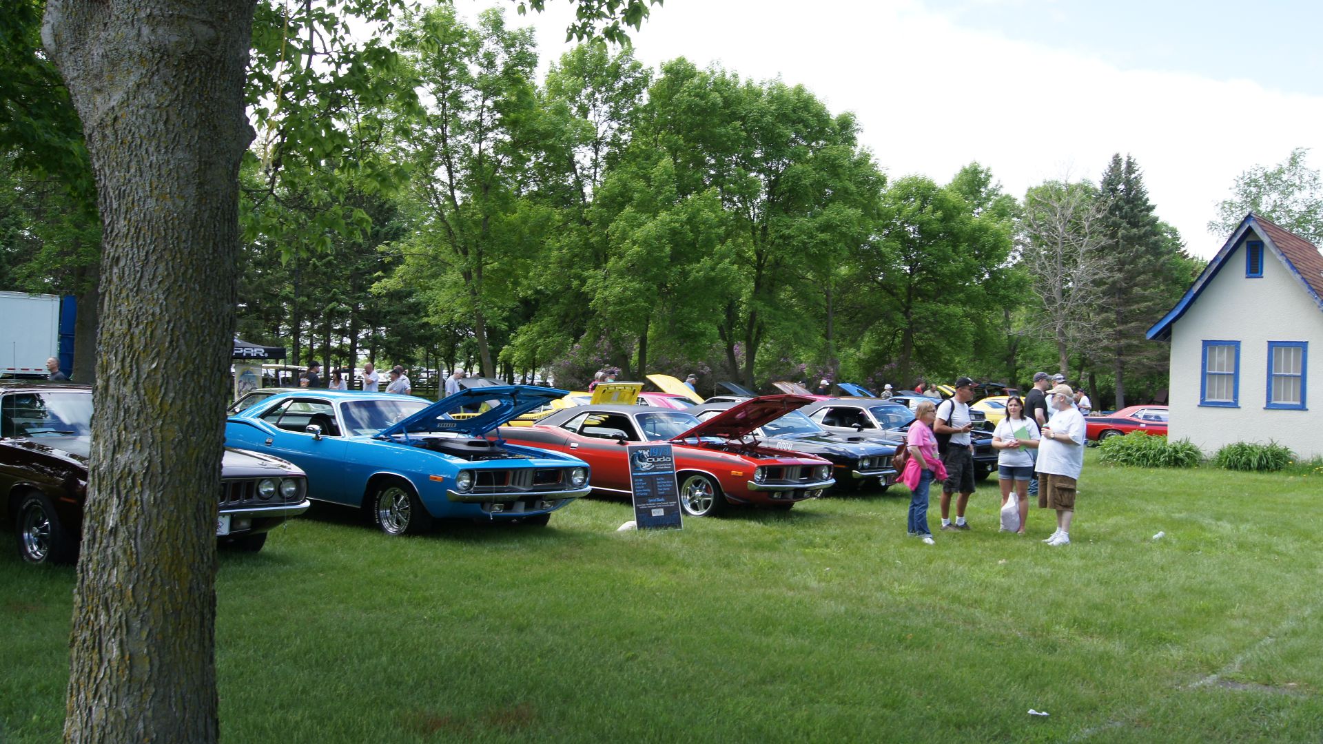 29th Annual Midwest Mopars in the Park
Car Show & Swap Meet
Thousands of car pictures at the link below:

www.flickr.com/photos/greggjerdingen/collections/72157631...