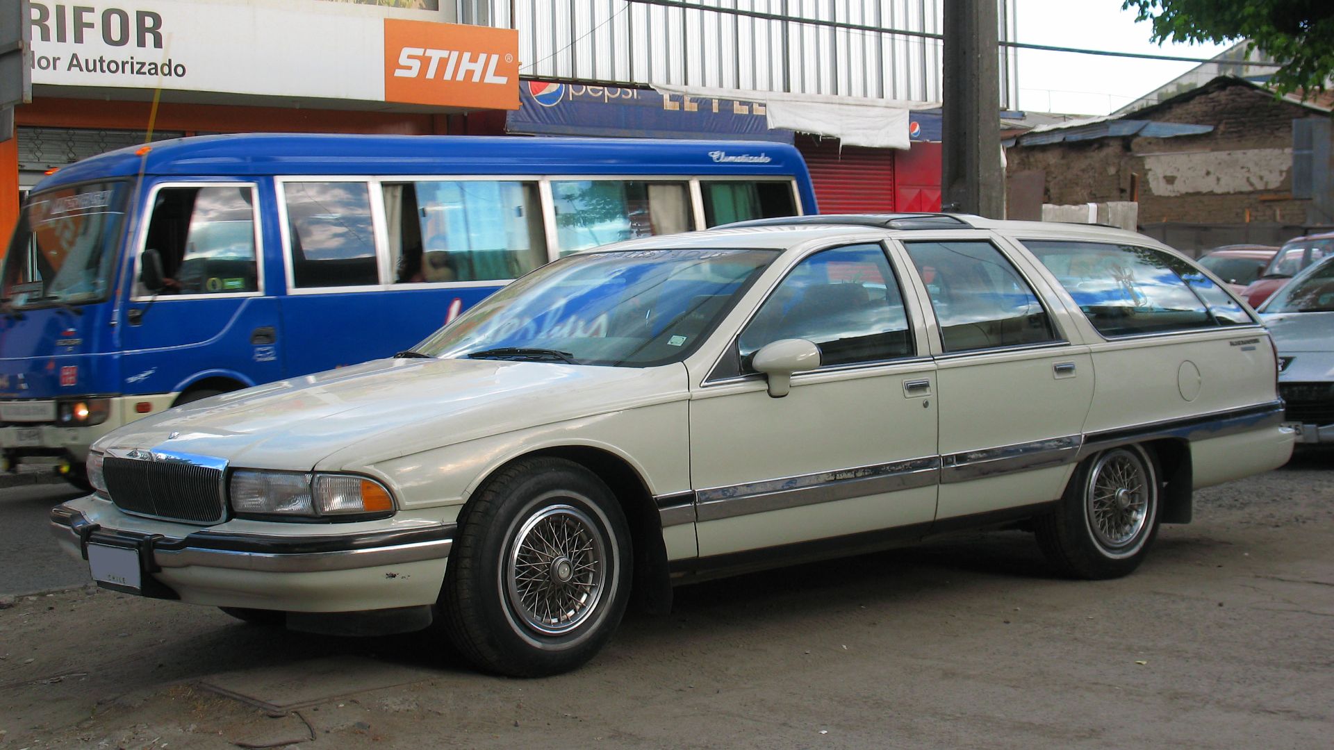 Buick Roadmaster Estate Wagon 1992
