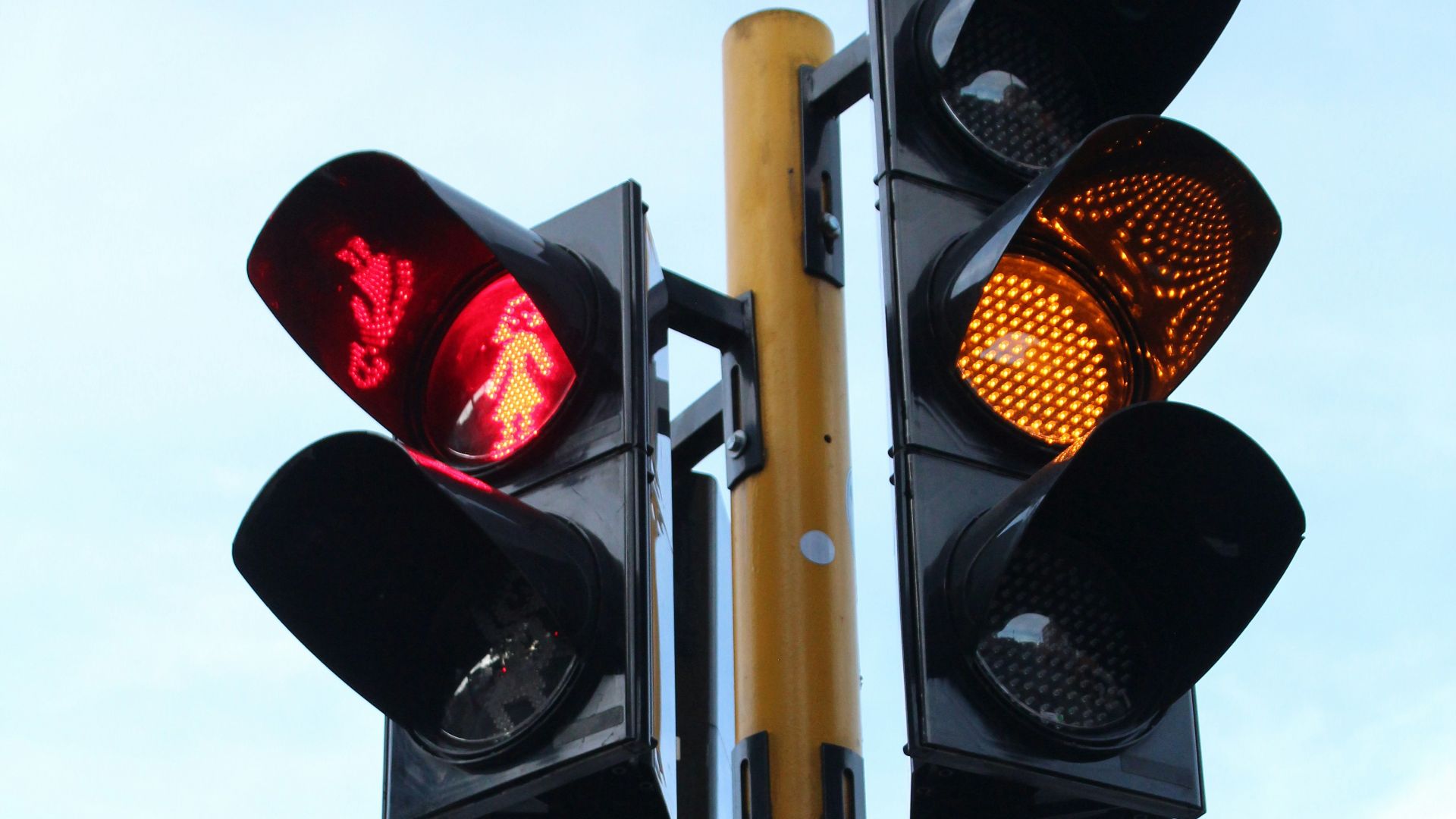 traffic light with red light