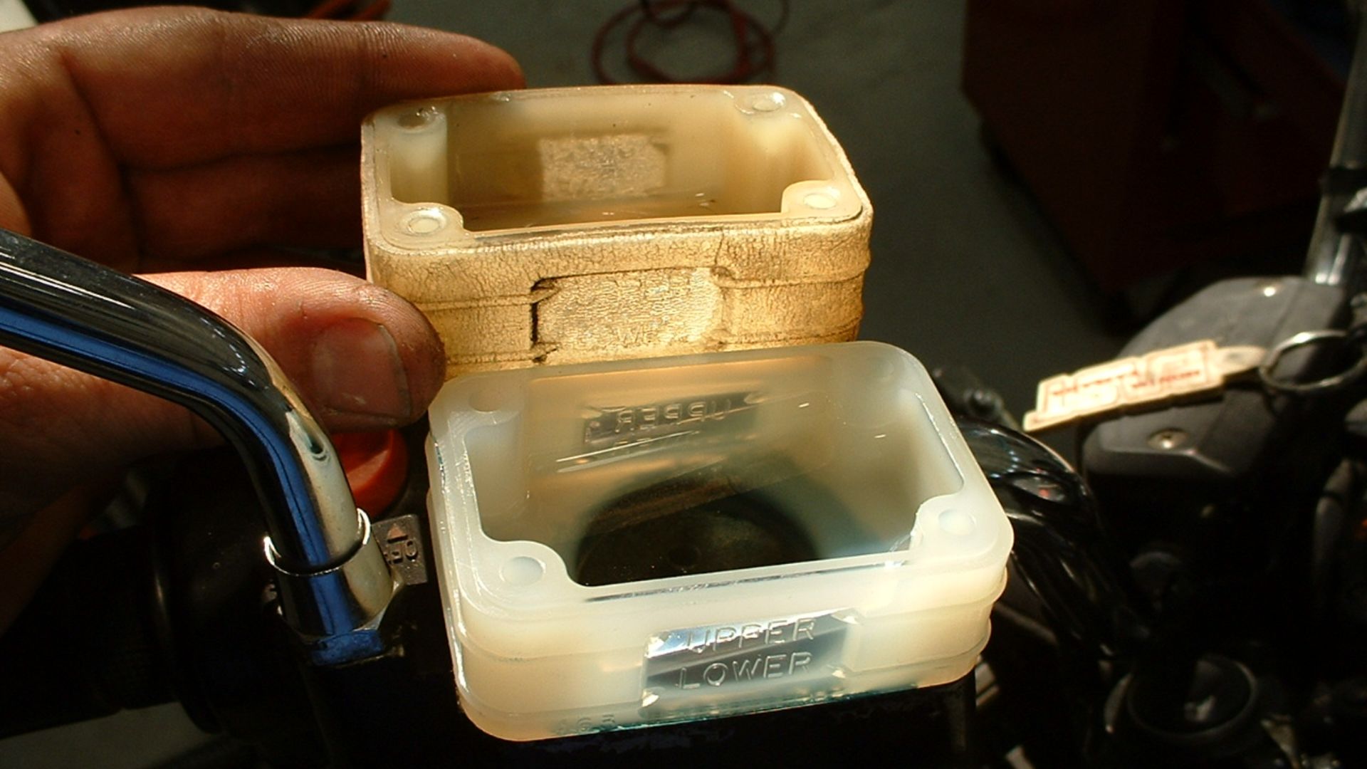 File:PlasticDamage.JPG