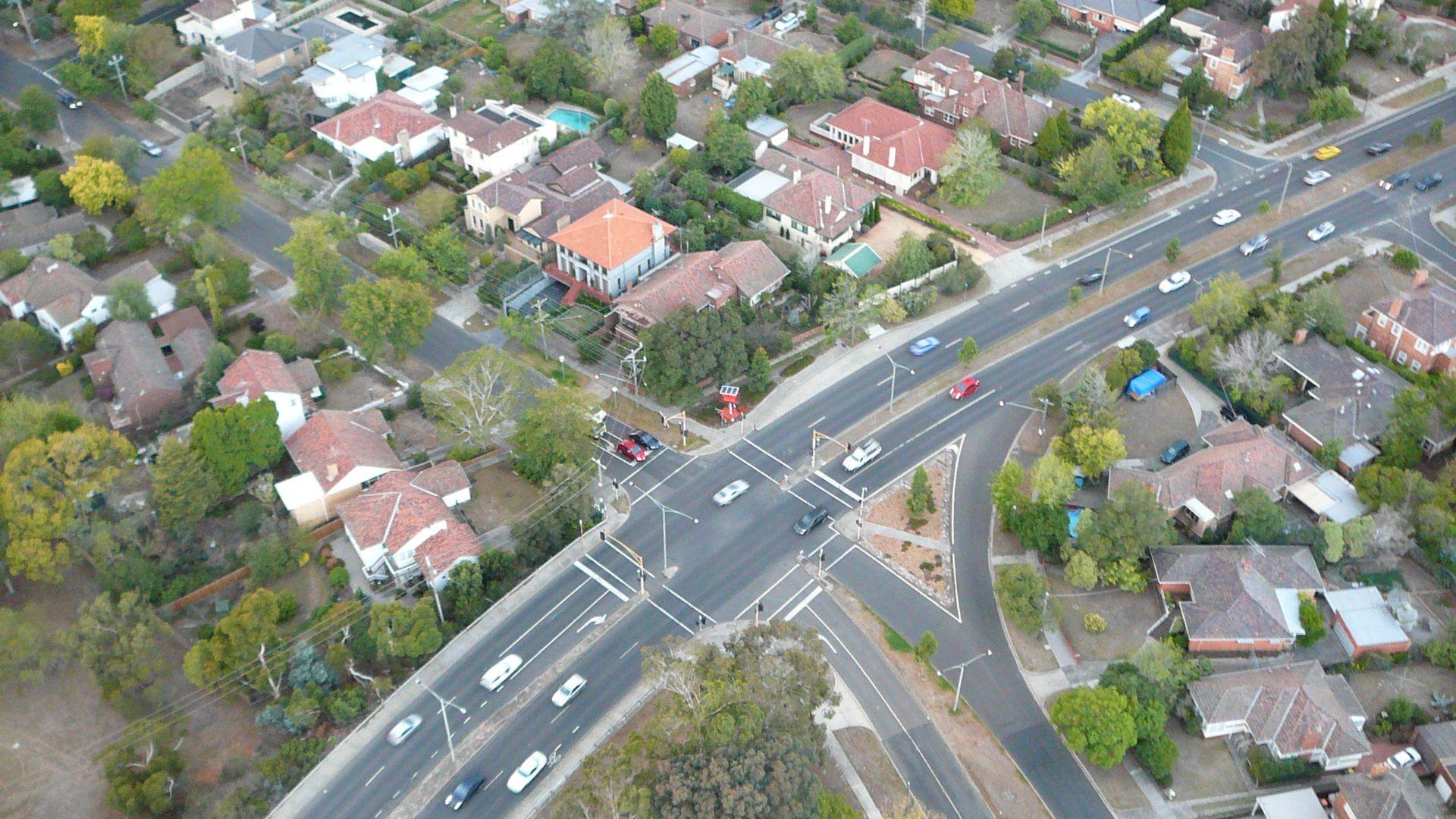 Intersection of Burke Road, The Boulevard-Kew East, Old Burke Road-Balwyn North. Photo taken from hot air balloon.