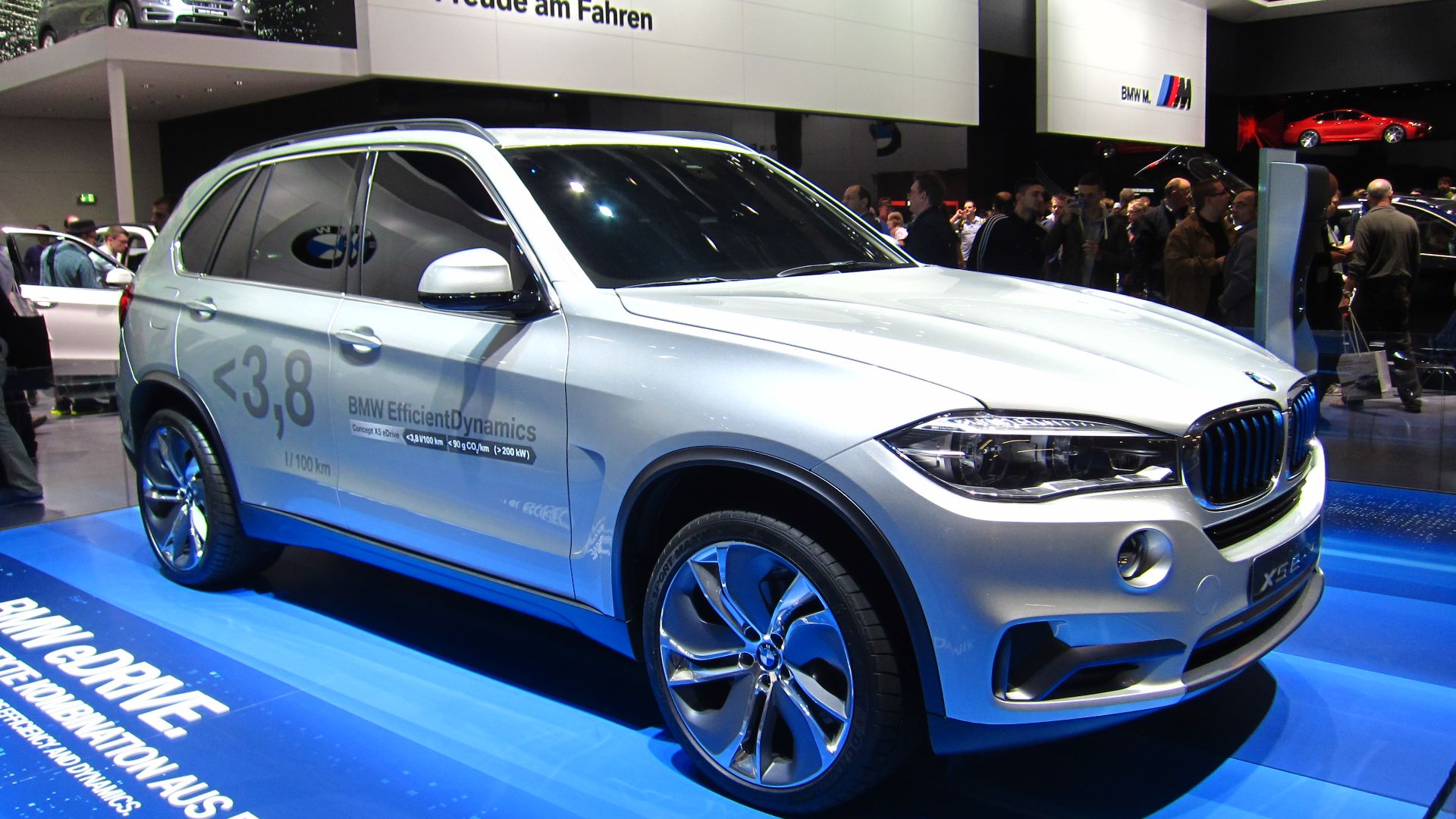 BMW Concept X5 eDrive