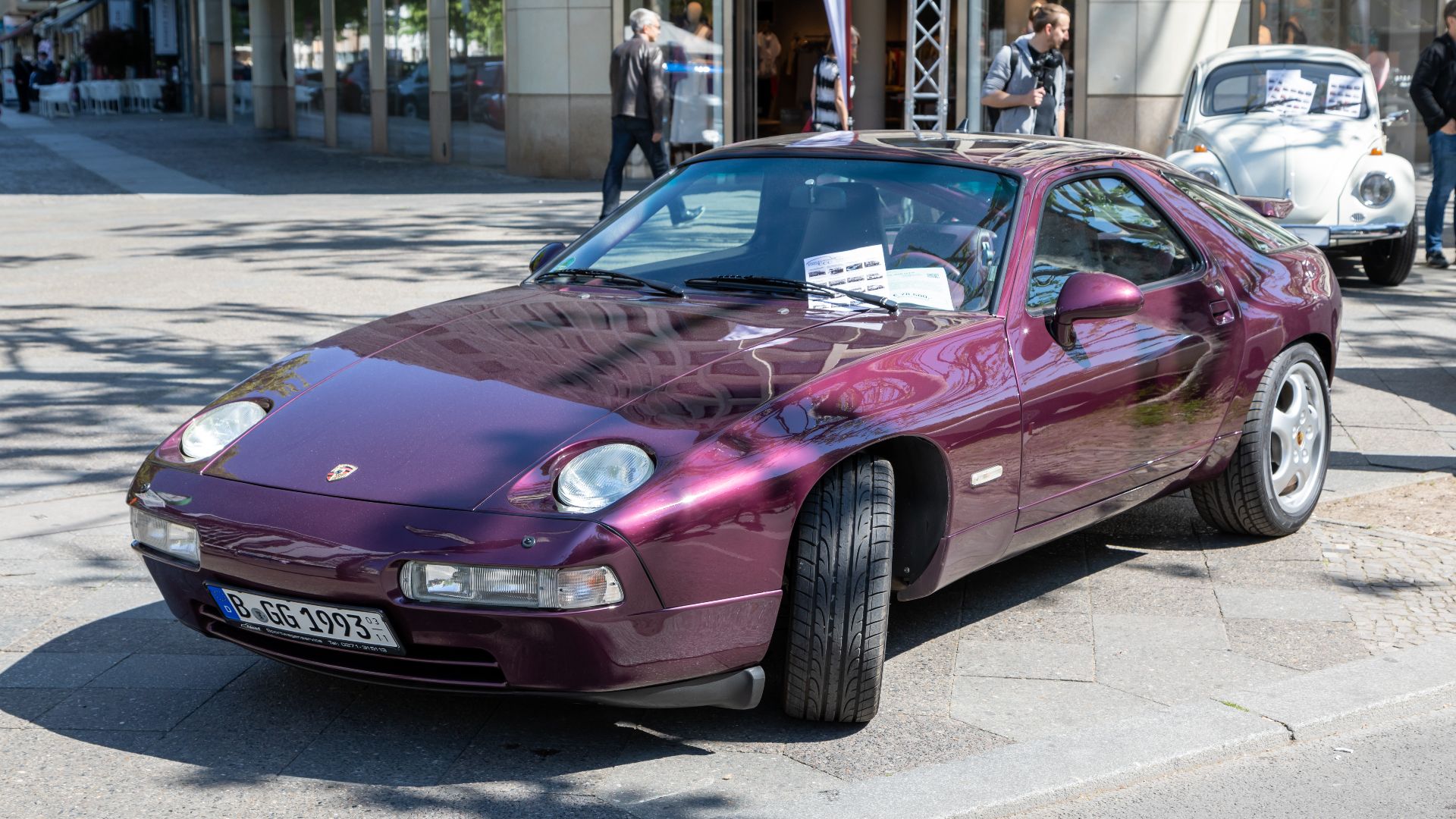 Porsche 928 GTS at Classic Days Berlin 2019, Kurfürstendamm, Berlin-Charlottenburg