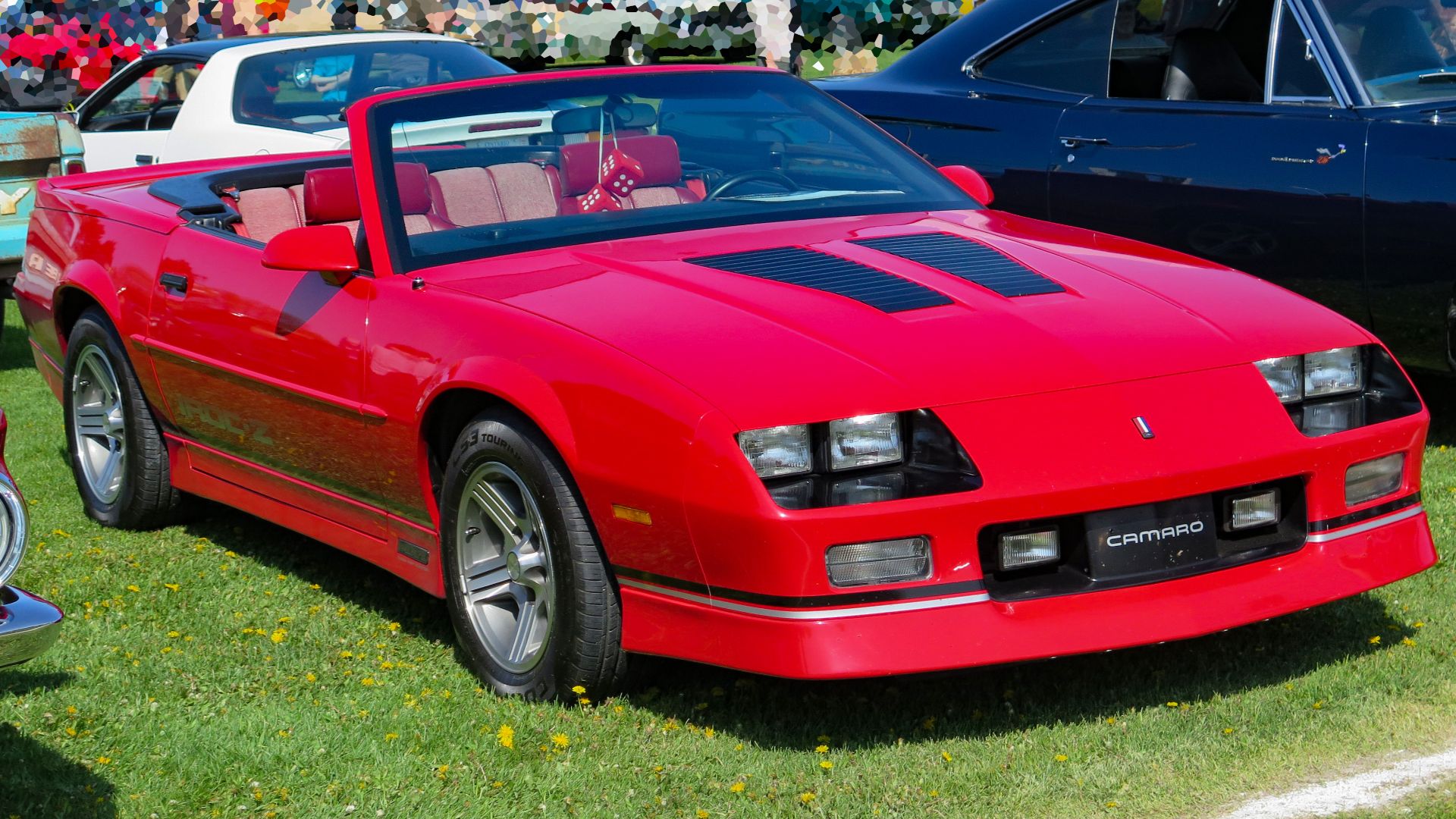 1989 Chevrolet Camaro IROC-Z Convertible photographed in Espanola, Ontario, Canada, at the Knight Cruisers 20th Annual Cruise-In & Craft Show