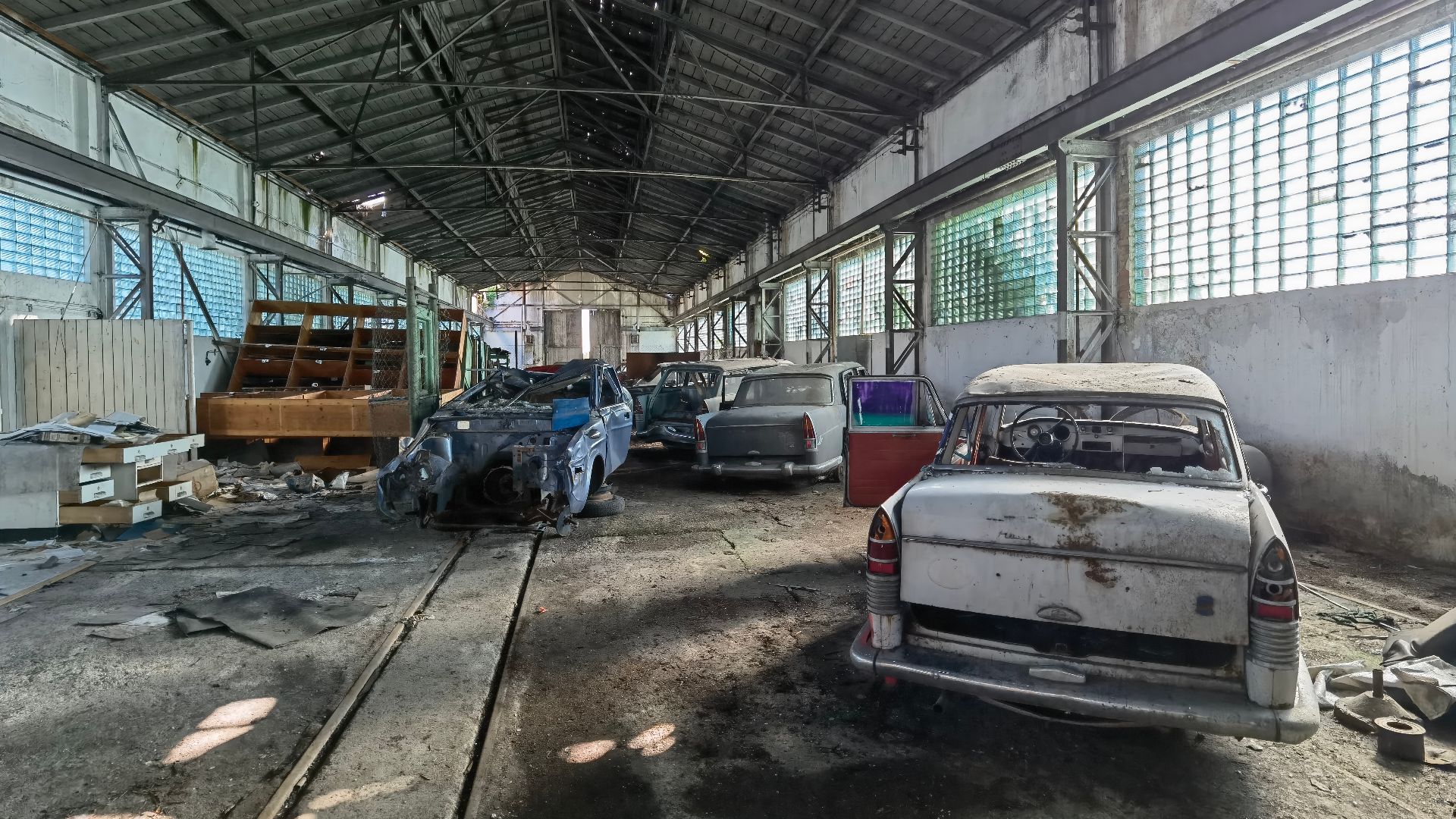 Austria, Dobermannsdorf, Viertelstraße 351, Automobile graveyard