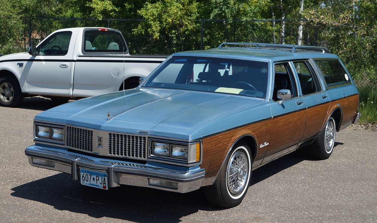 1989 Oldsmobile Custom Cruiser
