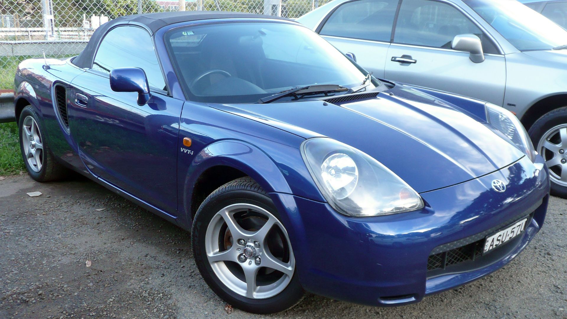 2000–2002 Toyota MR2 (ZZW30R) Spyder convertible. Photographed in Sutherland, New South Wales, Australia.