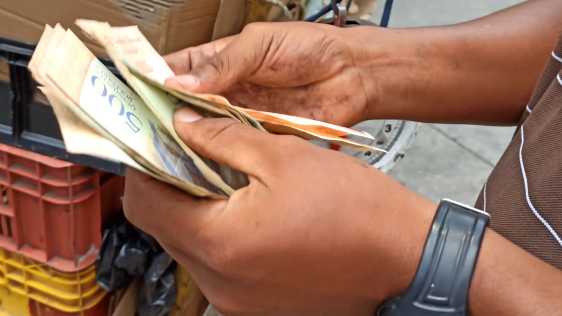 Money of Venezuela - VOA