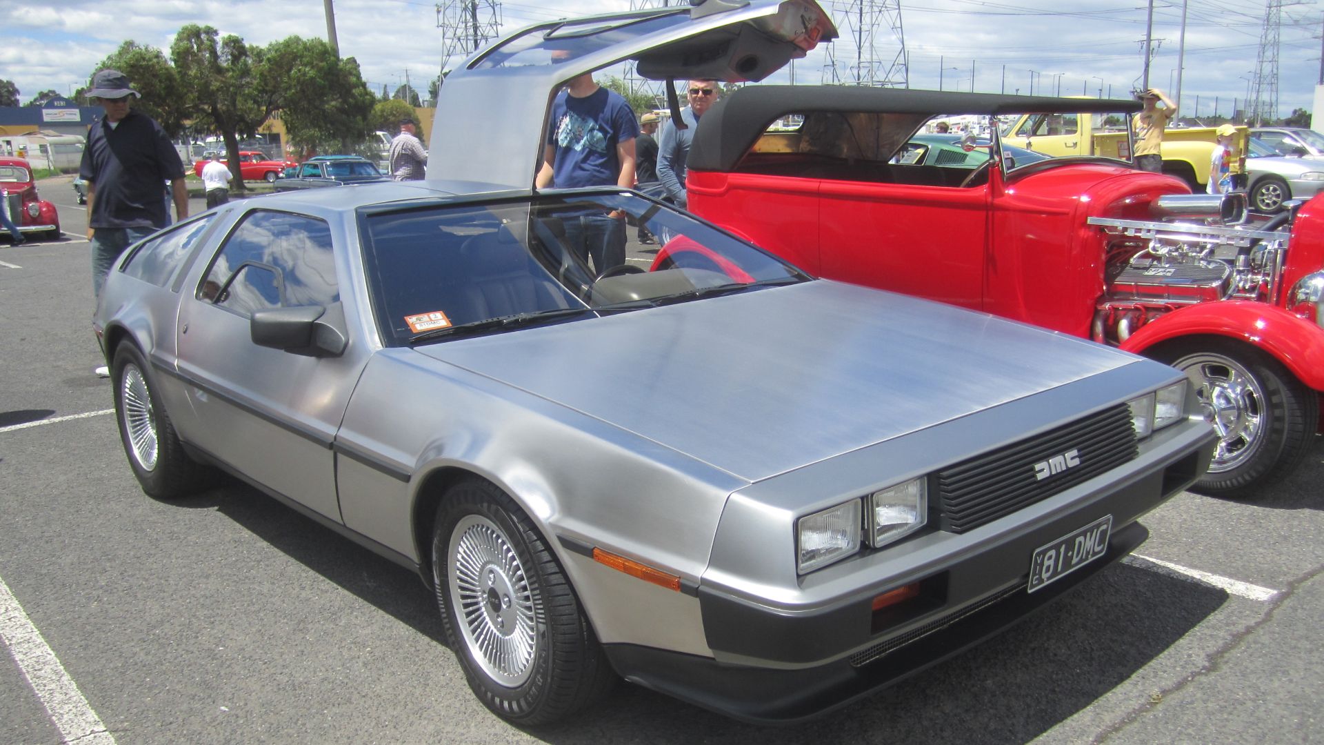 Built in 1981 and 1982, 9000 were made, built in Northern Ireland for the American market and it featured gull wing doors, fibreglass underbody and brushed stainless steel body panels. Engine; 2849cc V6
This car was made famous in the Movie Trilogy 'Back
