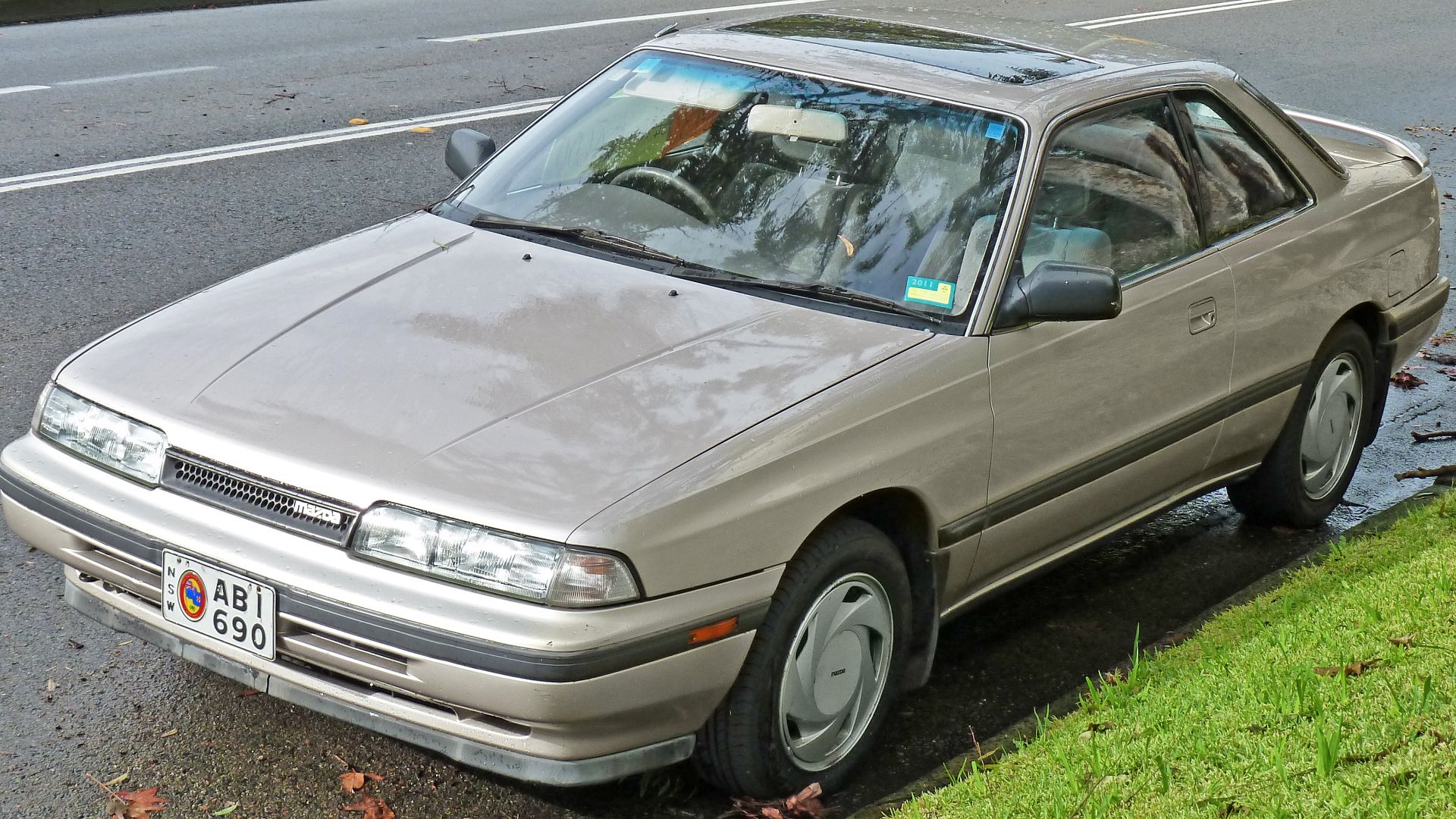 1989 Mazda MX-6 (GD Series 2) coupe. Photographed in West Pymble, New South Wales, Australia.