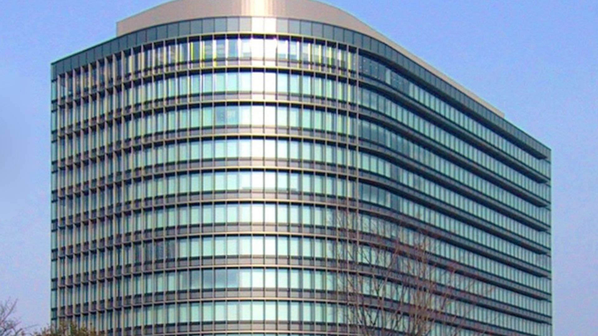The new headquarters of the Toyota Motor Corporation, opened in February 2005 in Toyota City.