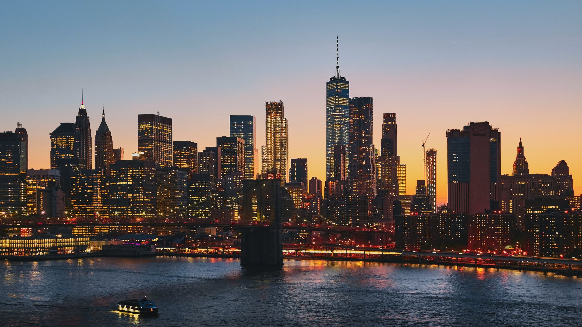 panoramic photography of Brooklyn Bridge
