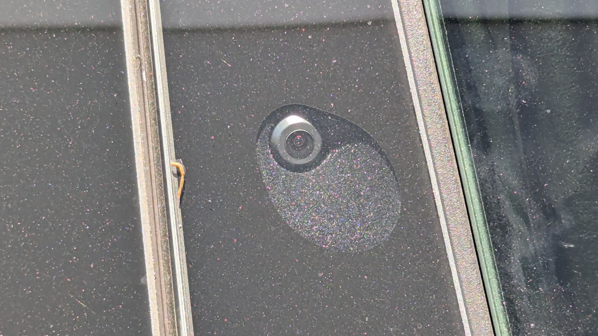 Side/front camera in passenger's side B-pillar, taken in San Mateo, California (left-hand drive region).