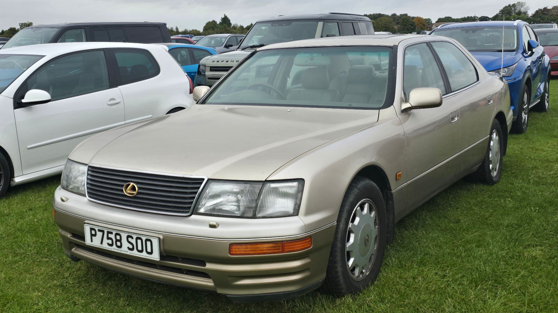 Lexus LS