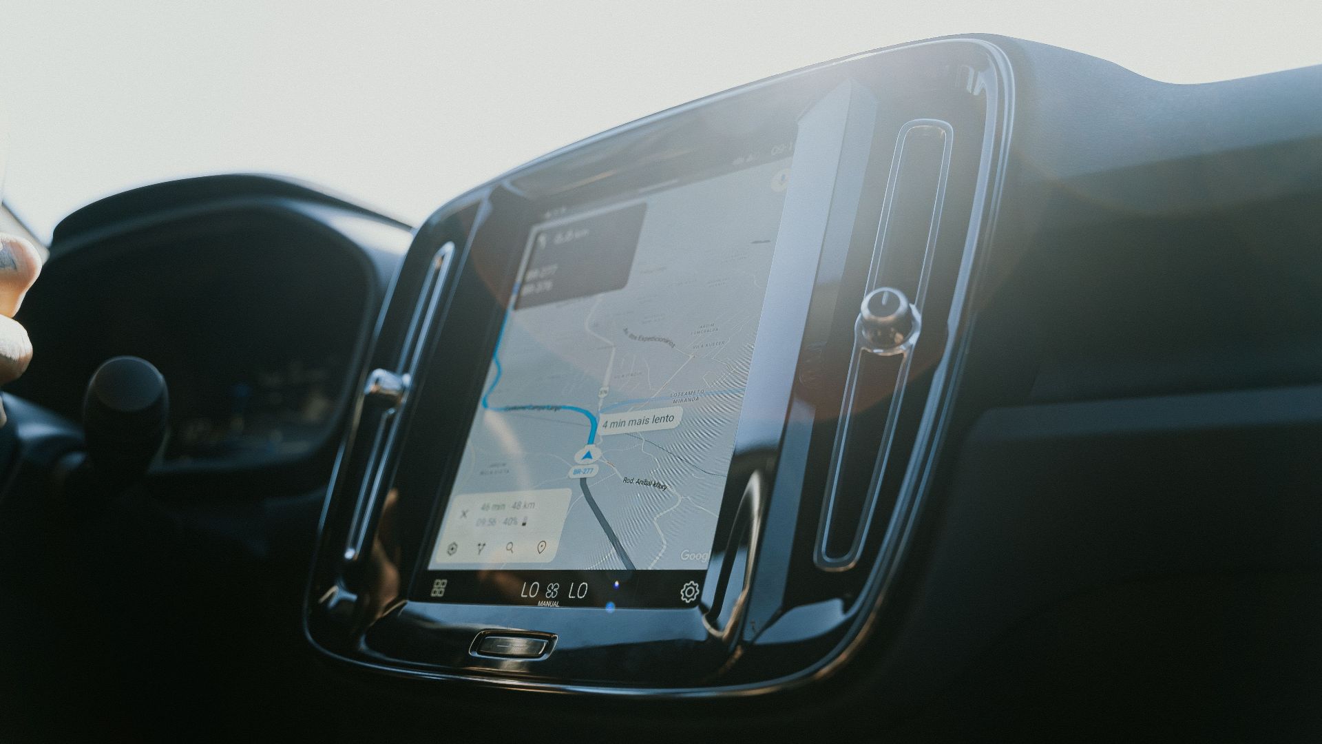 Explore modern car navigation with advanced touchscreen technology for seamless travel.