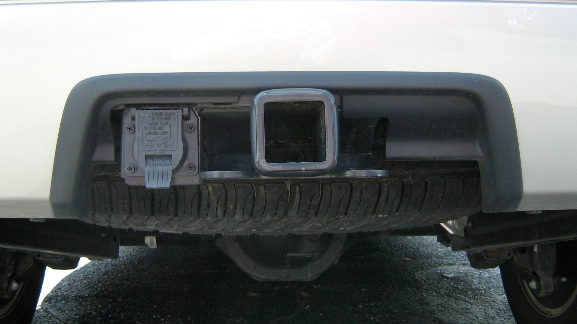 Receiver for a hitch. Factory installed on a 2008 Jeep Grand Cherokee 3.0 Diesel SUV.