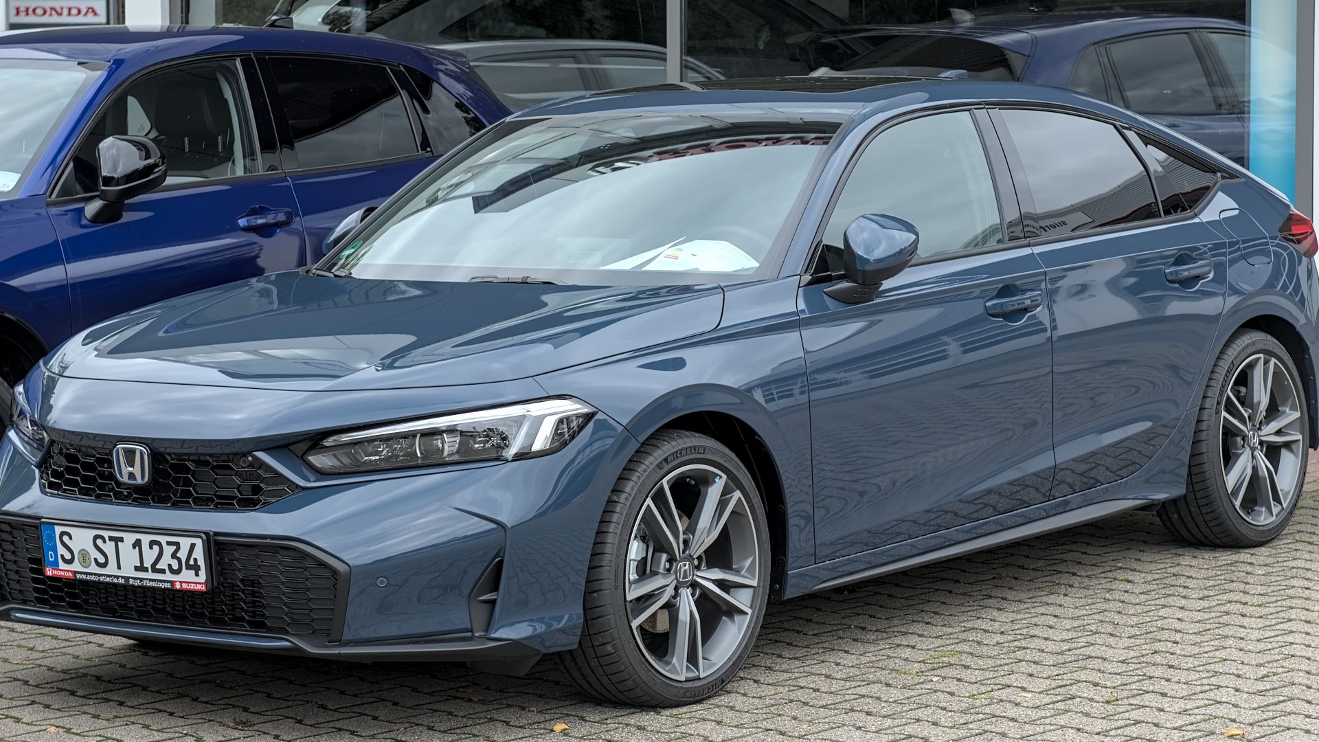 2025 Honda Civic Hybrid (Europe) in Stuttgart